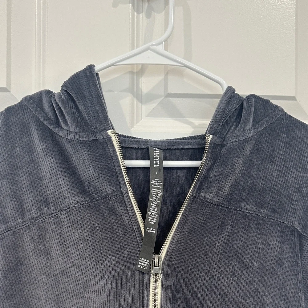 Vuori Blue/Grey Quarter Zip Velvet Hooded Sweater Size L